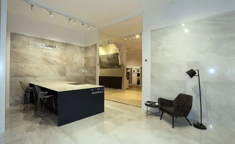 Grespania-booth-interior