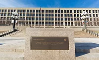 Department of Labor Exterior.jpg exterior of the U.S. Department of Labor building