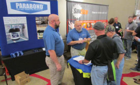 Installers mingle with manufacturers at trade show