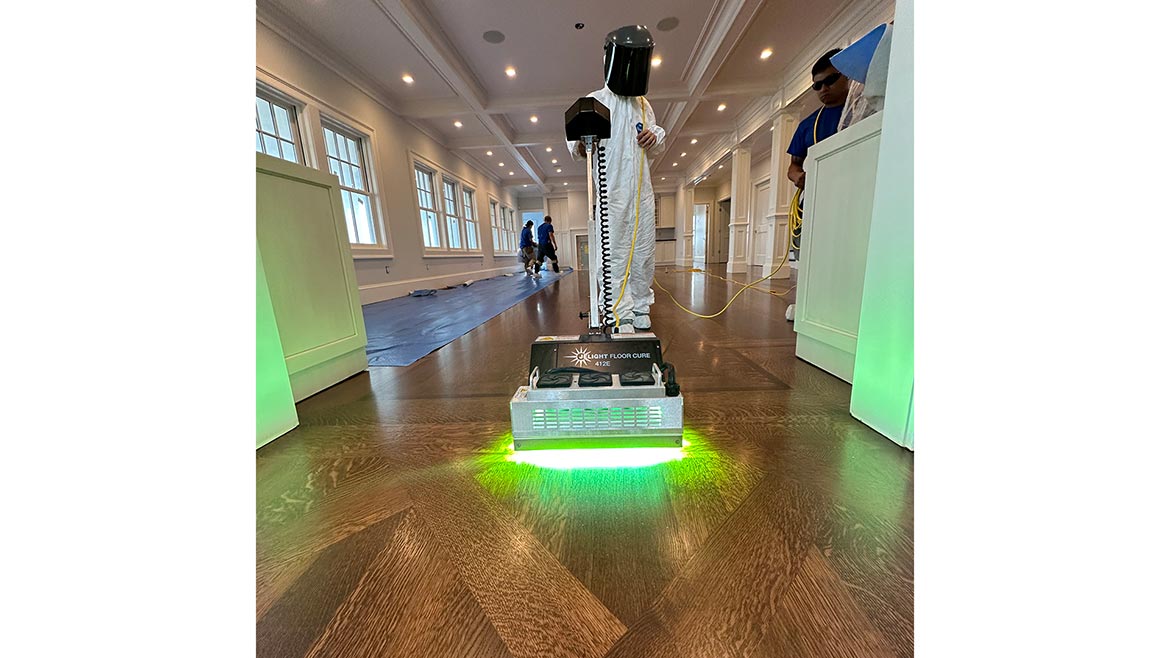 Installation Awards Residential Hardwood/Laminate Winner: Beautiful Coastal Home