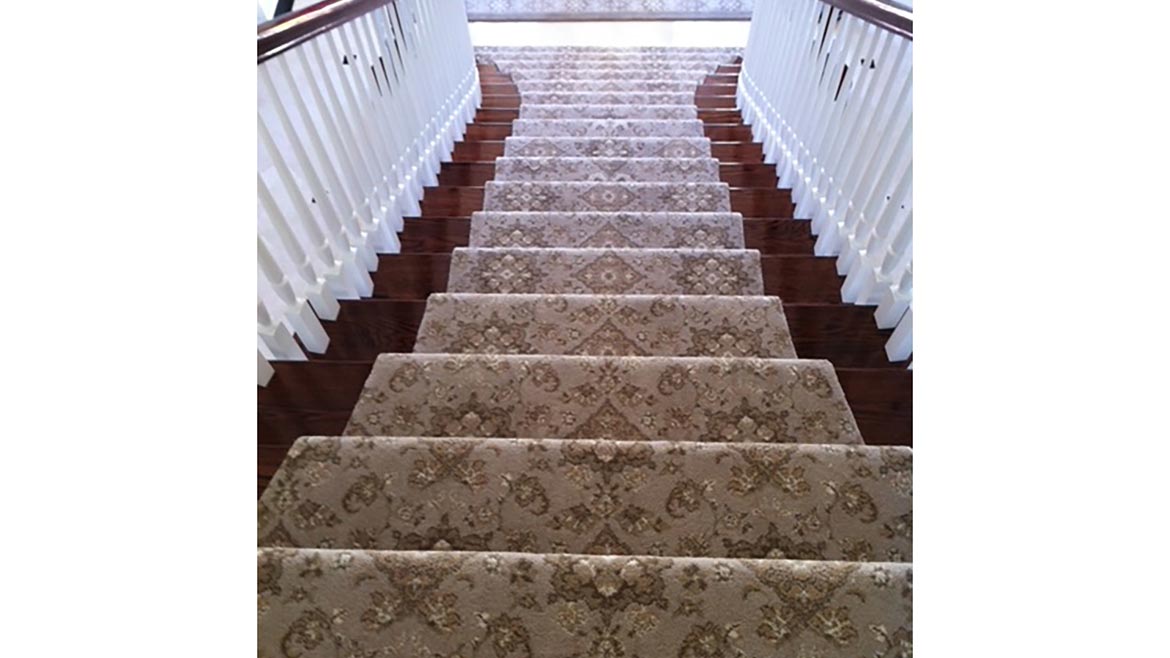Installation Awards Residential Carpet Winner: Custom Grand Staircase