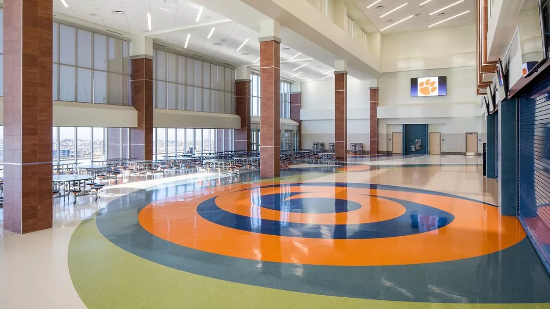 Starnet Gold Unique Installation.jpg