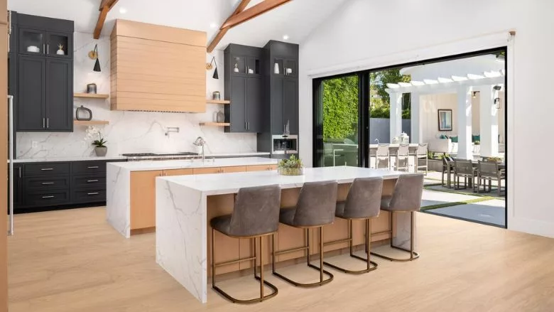 Cali Santa Cruz Amber Retreat