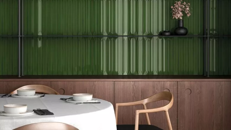 Louisville Tile Louisville Tile Fret Emerald Gloss