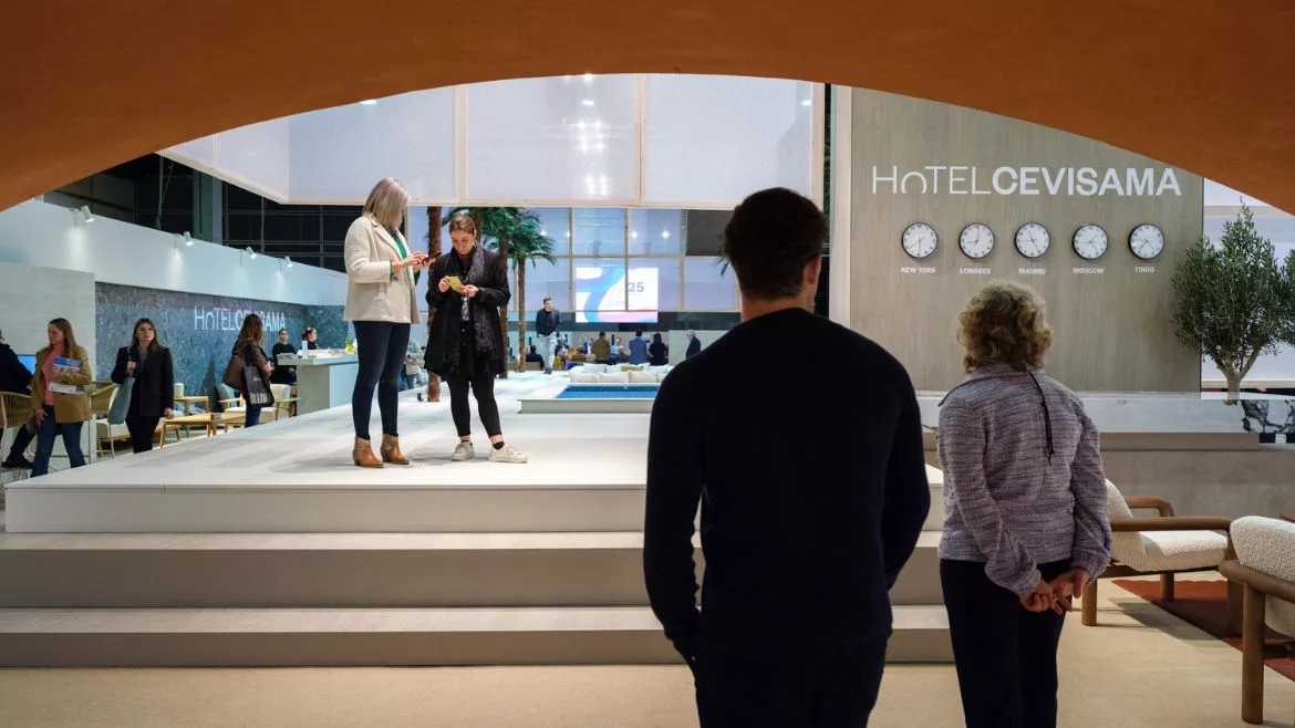 Hotel Cevisama lobby architecture.