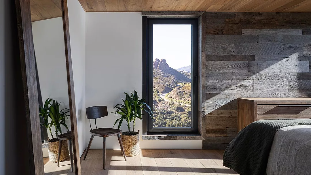 Malibu House bedroom